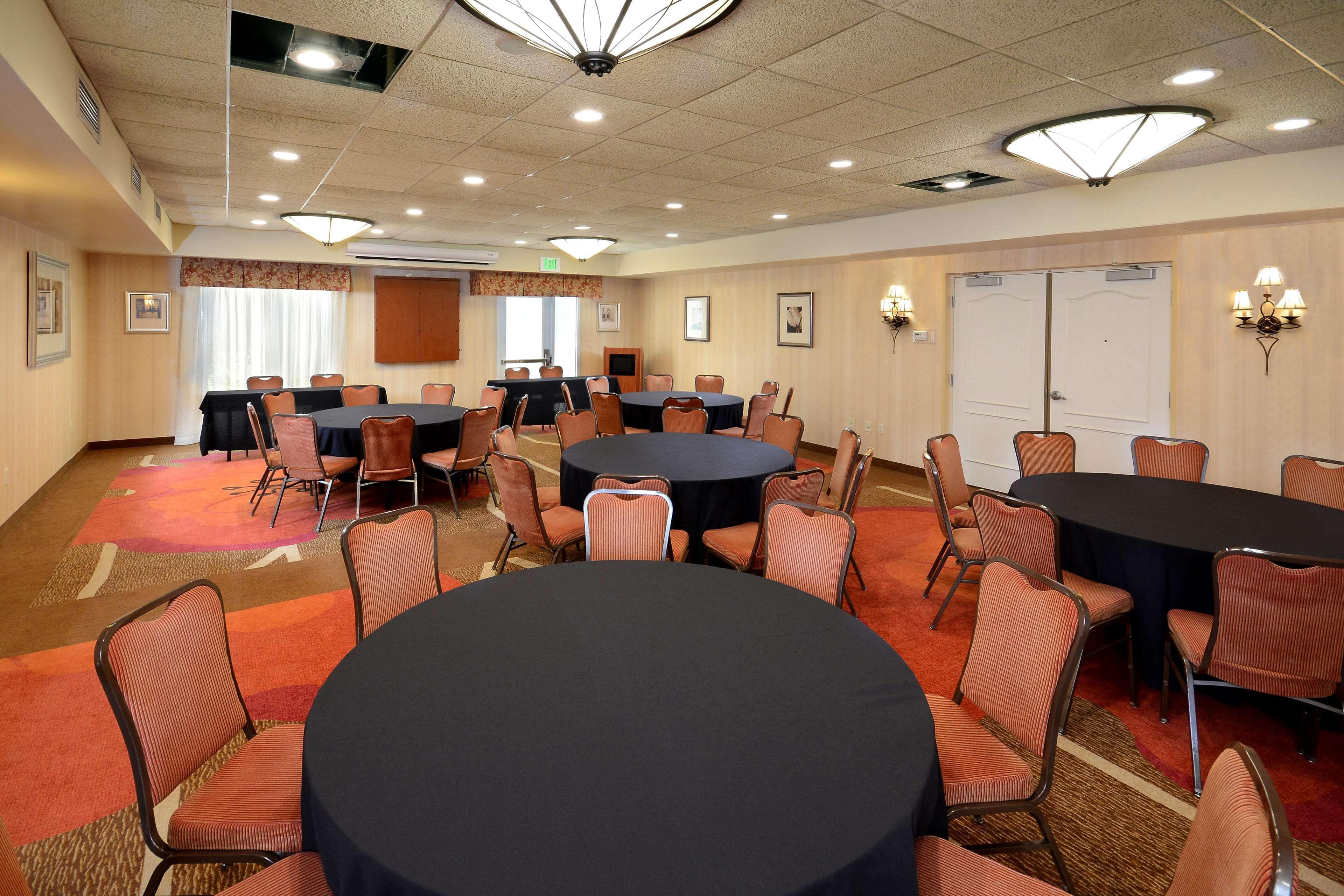 Hilton Garden