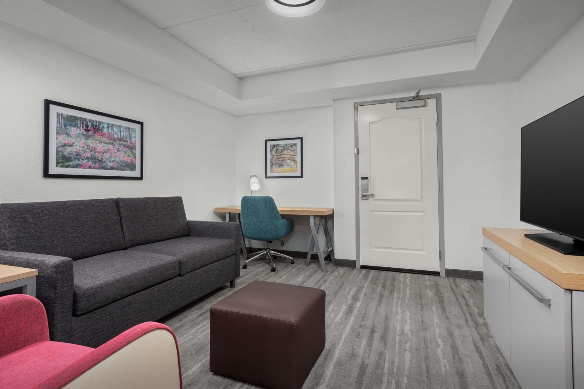 Hilton Garden 3*